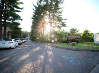 186 Homestead St APT L, Manchester, CT 06042