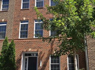 3157 John Glenn St, Herndon, VA 20171