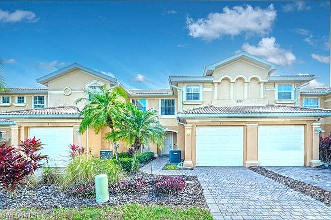 1st image of 9801 Foxhall WAY #3