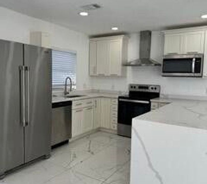 1st image of 1848 NW 55th Ave APT 3X