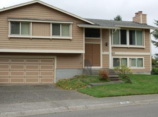 10917 159th Ave NE, Redmond, WA 98052