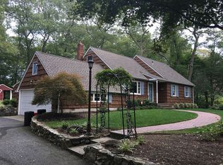 367 Harned Rd, Commack, NY 11725