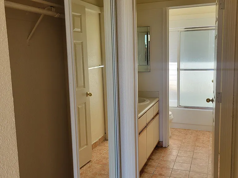 27 Randolph St #C — Photo 12