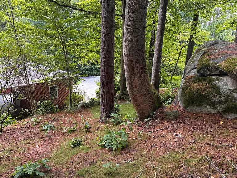 108 Virginia Ave — Photo 24