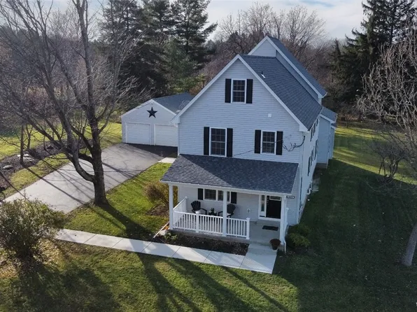 4578 Shisler Rd, Clarence, NY 14031