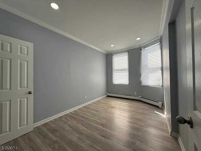 52 Lafayette Ave #1 — Photo 2
