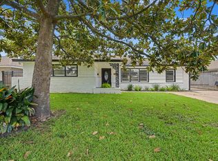 9613 Westview Dr, Houston, TX 77055