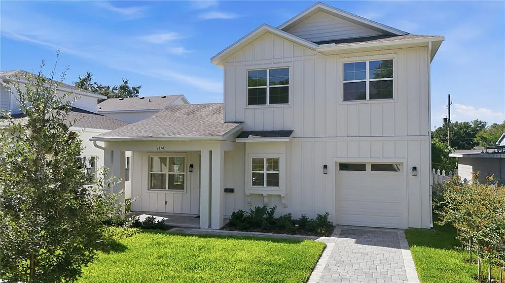 3 bed, 2.5 bath, 1458 sqft, $3,750 — Photo 2