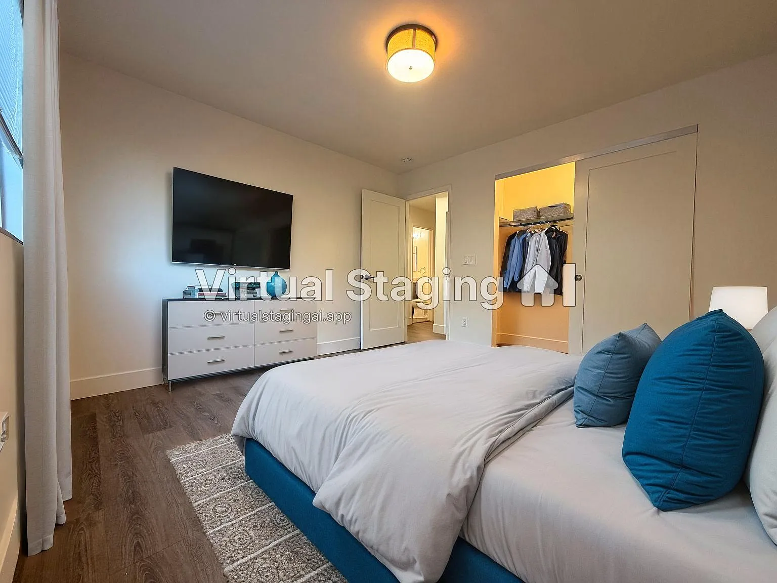 2 bed, 800 sqft, $3,000 — Photo 2