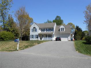 6402 Little Sorrel Dr, Mechanicsville, VA 23111