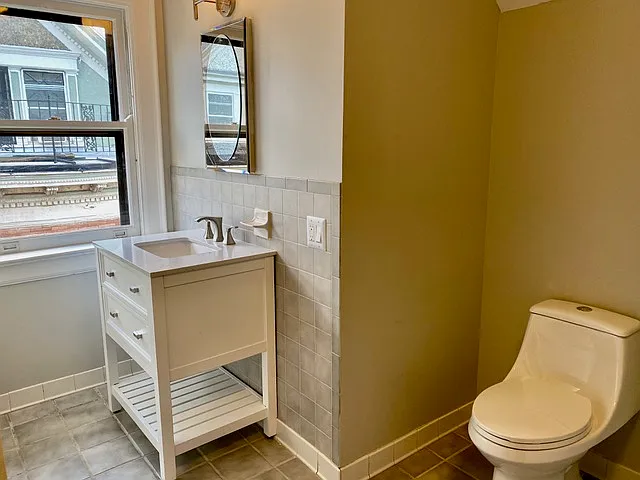 282 Summer St #8 — Photo 16