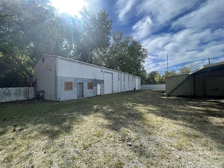 808 W Coffin St #100-1 — Photo 1
