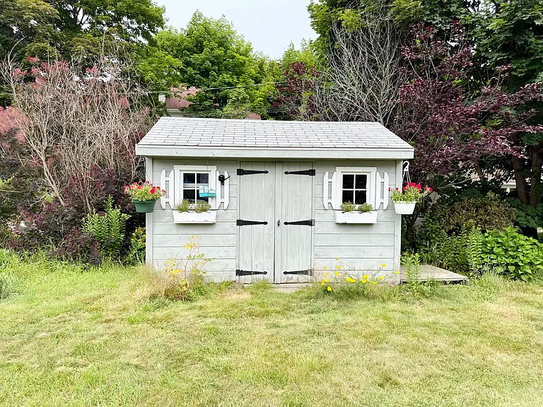 5 Eastman Ave — Photo 6