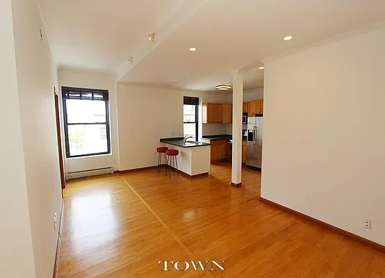 Rented by Town Residential | media 2