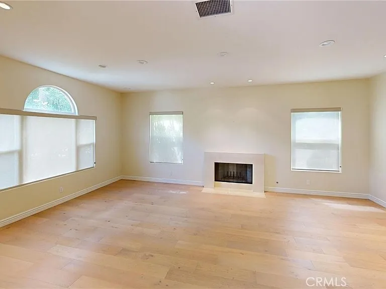 3339 Paseo Del Sol — Photo 31