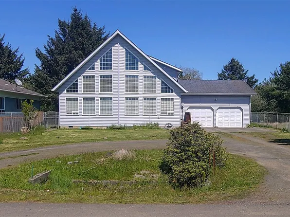 132 Frigate Street NW, Ocean Shores, WA 98569