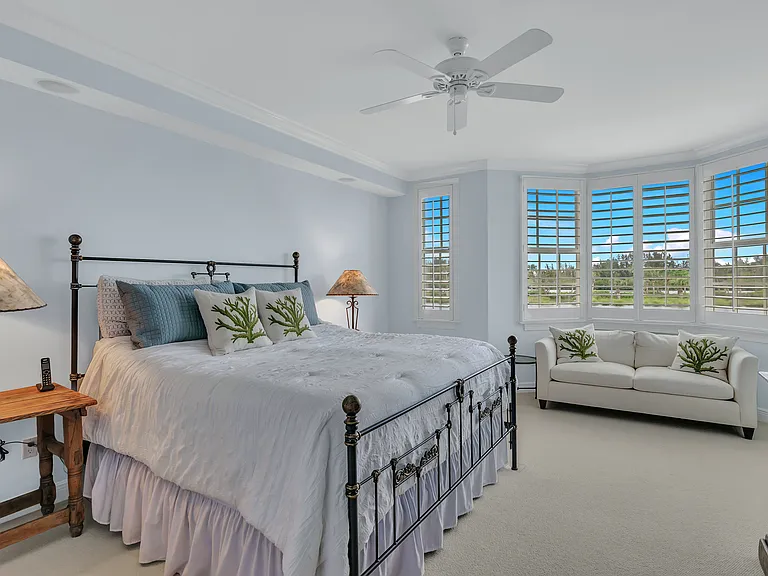 9031 Somerset Bay Ln #202 — Photo 9