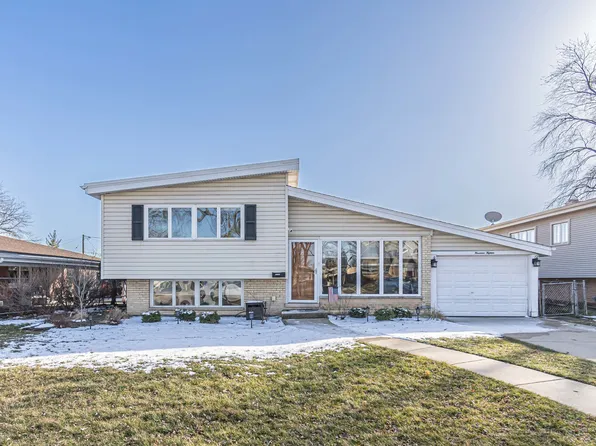 1915 Greenleaf Ave, Des Plaines, IL 60018