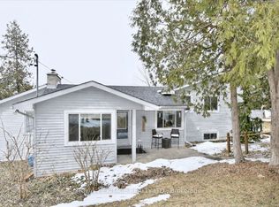 298 Fife Ave, Selwyn, ON K9J 0C6