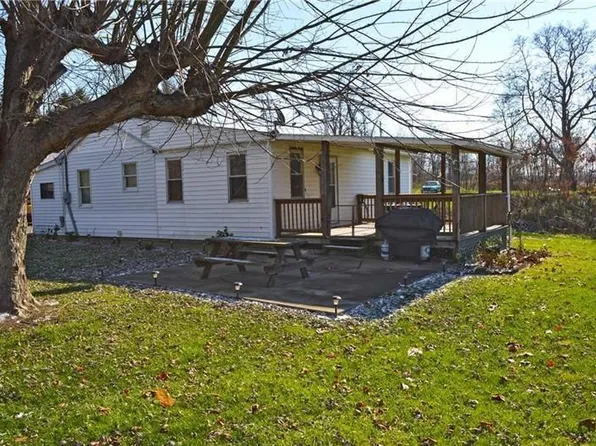 2404 Beallsville Rd, Marianna, PA 15345
