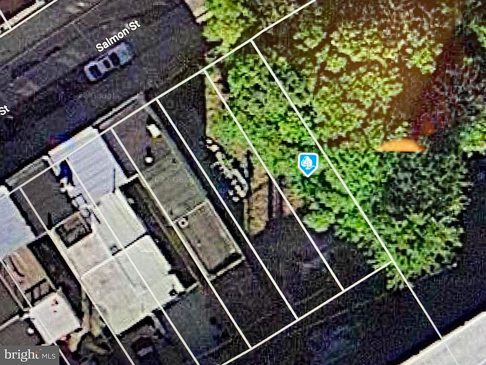 1st image of 2733 Salmon St