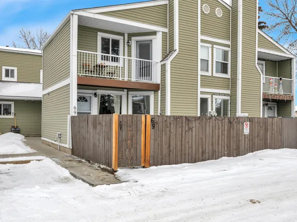 1820 56th St NW #69, Edmonton, AB T6L 5L4