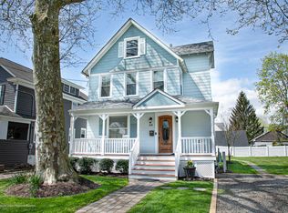 40 Arthur Pl, Red Bank, NJ 07701