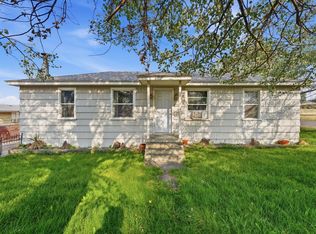 1261 N Morain Loop, Kennewick, WA 99336