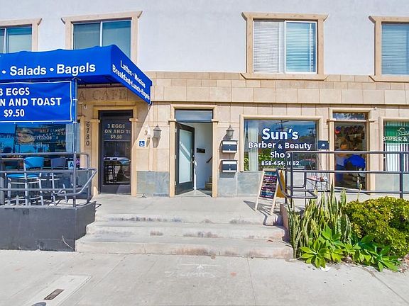 2nd image of 6782 La Jolla Blvd #A