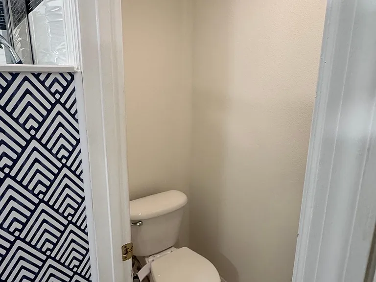 1823 Ashton Dr E — Photo 12