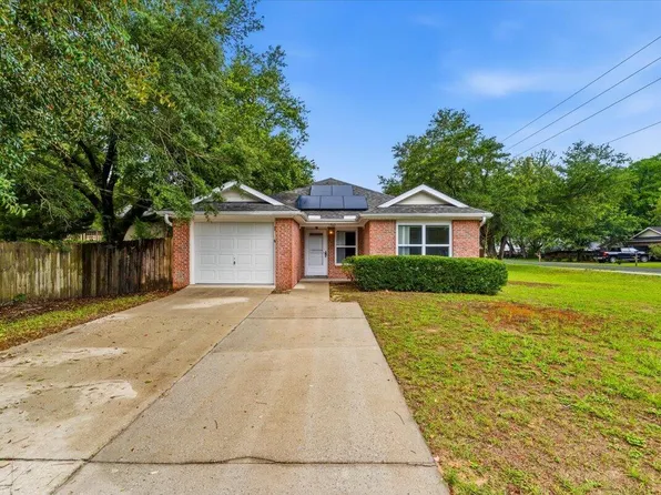 1740 Thomas St, Niceville, FL 32578