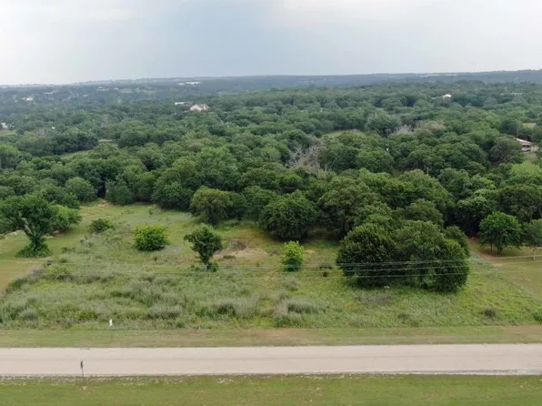 178 Bishop Dr, Weatherford, TX 76088