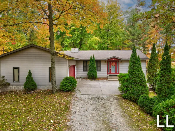 4170 W McMillan Rd, Muskegon, MI 49445