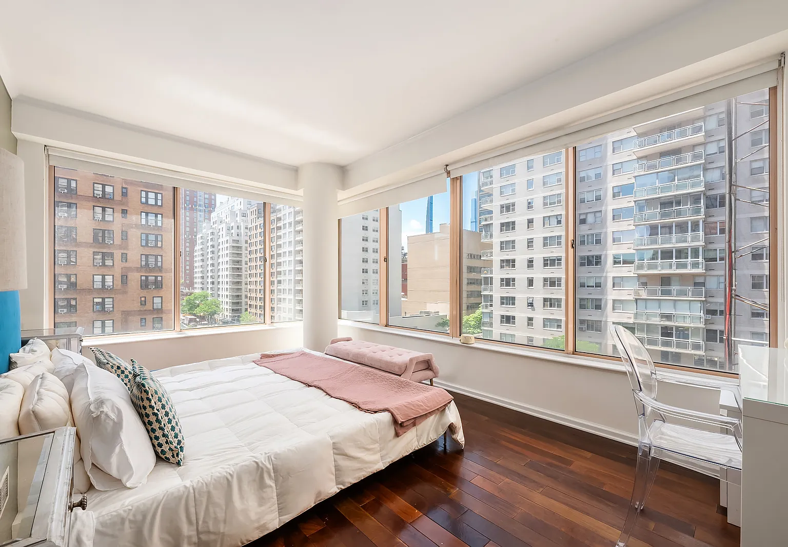 200 East 69th Street — Photo 4