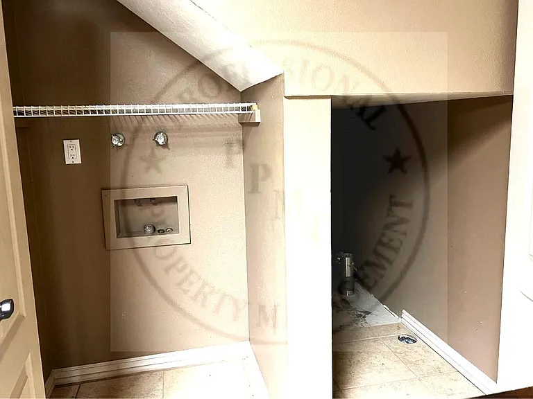 Washer Dryer area