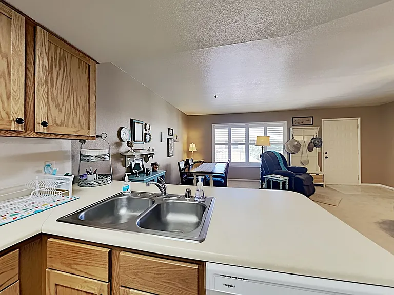 1806 Swanson Ave #202 — Photo 11