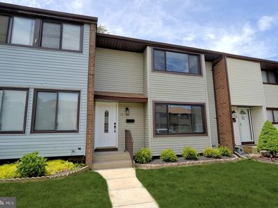12 Covington Dr, East Windsor, NJ, 08520