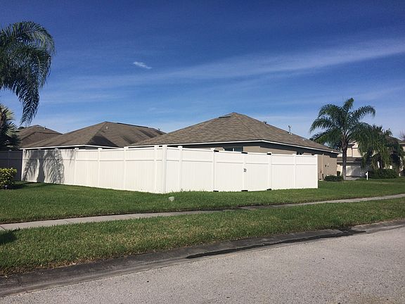 3rd image of 25750 Aldus Dr