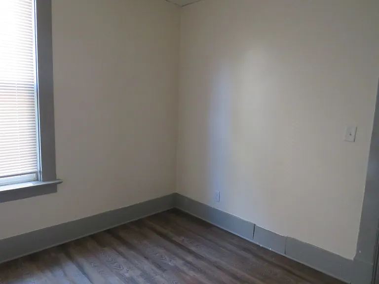 1423-25 Atkins St #1 — Photo 22