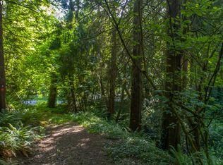 1121 SW Maplecrest Dr, Portland, OR 97219