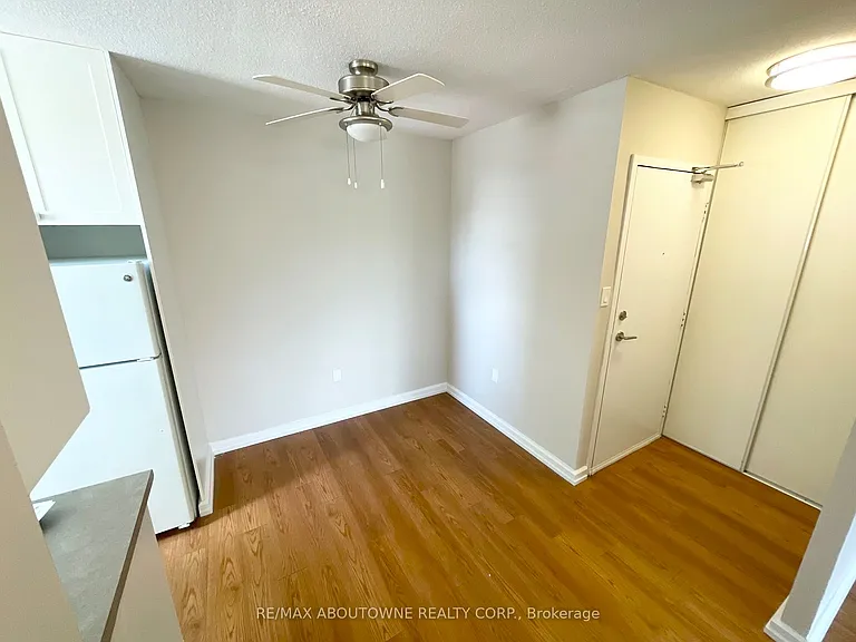 111 Market St #207 — Photo 6
