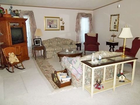 4th image of 988 Lantania Pl