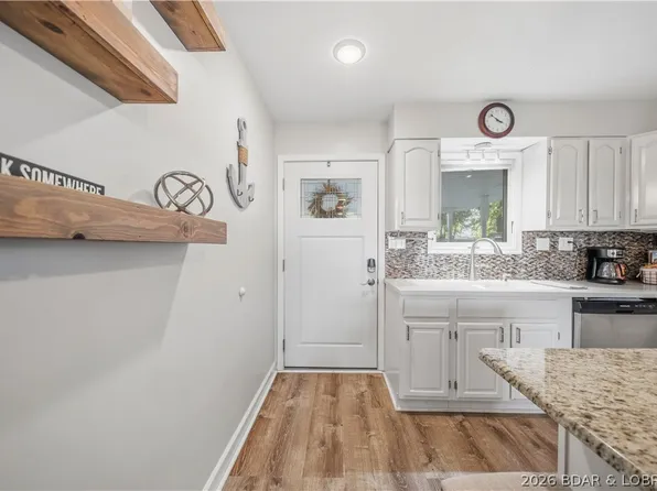 4692 Lakehurst Cir, Osage Beach, MO 65065