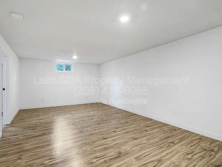506 S 15th St — Photo 24