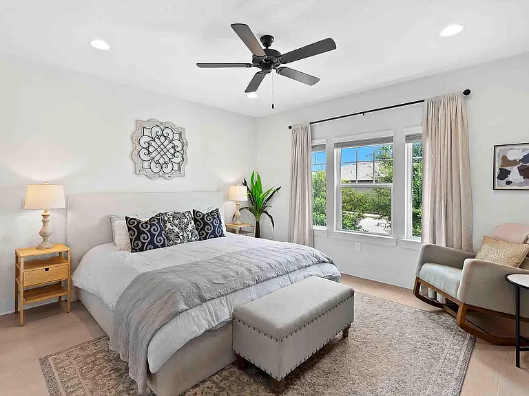 7910 Ella Lee Ln — Photo 16