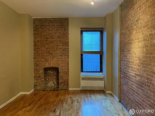 Rented by Oxford Property Group | media 11