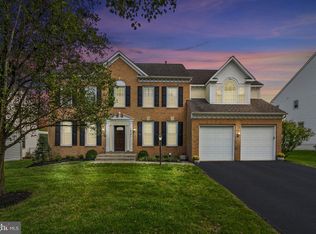 18307 Commandery Way, Olney, MD 20832