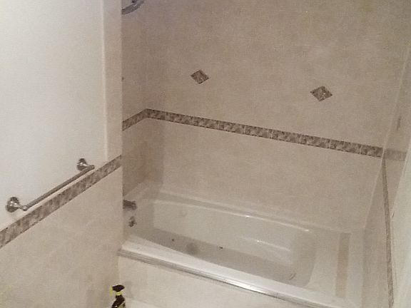 3rd image of 10518 Avenue K