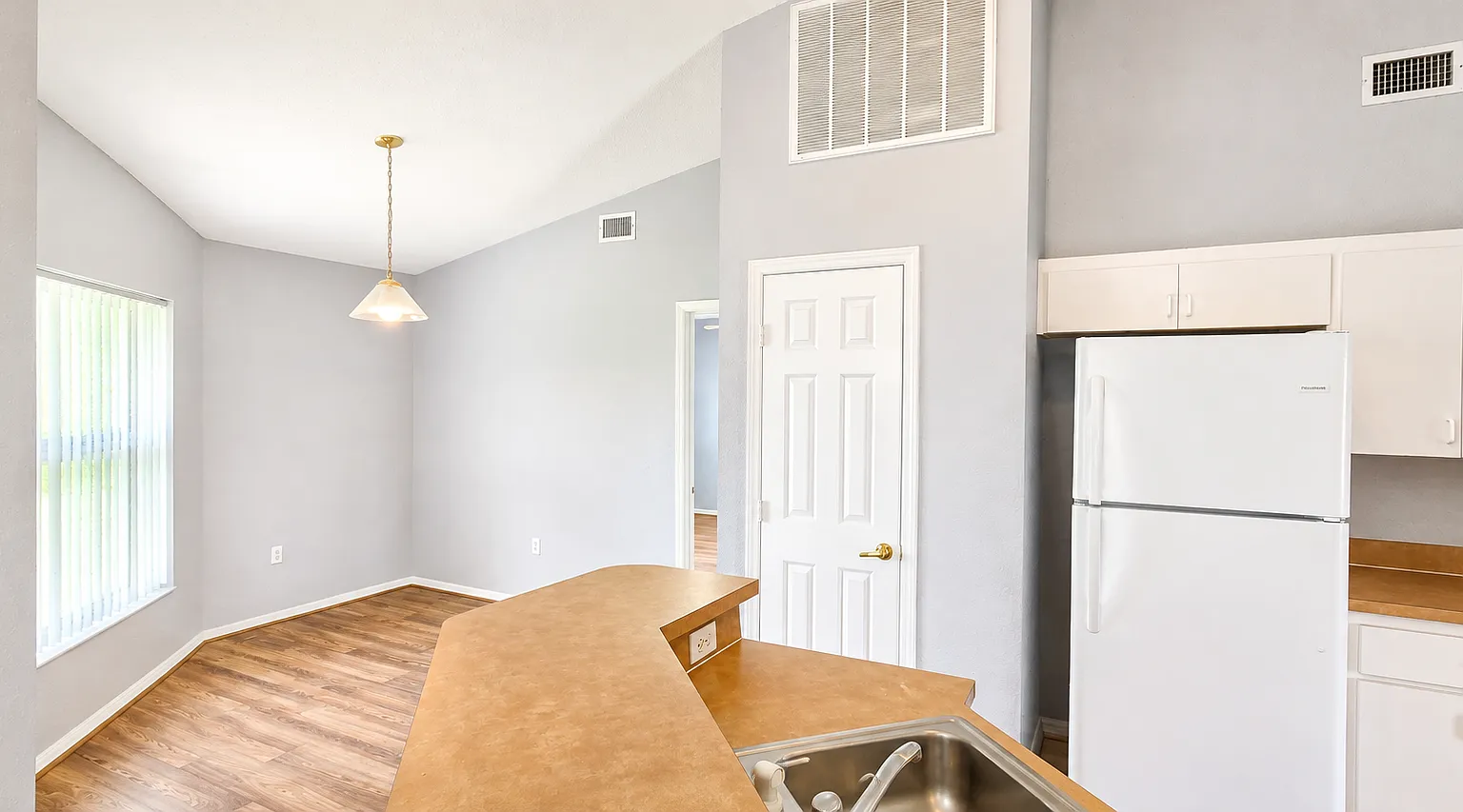 954 Highland Crest Circle - 1 — Photo 4