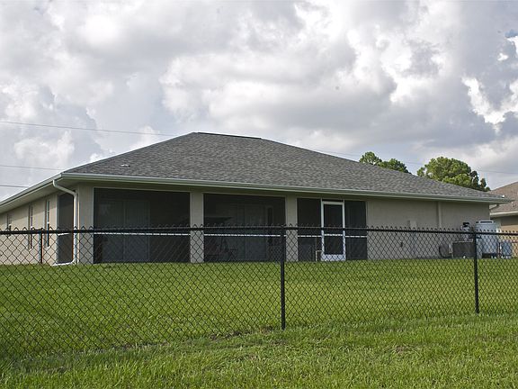 3rd image of 7797 Rockwell Ave